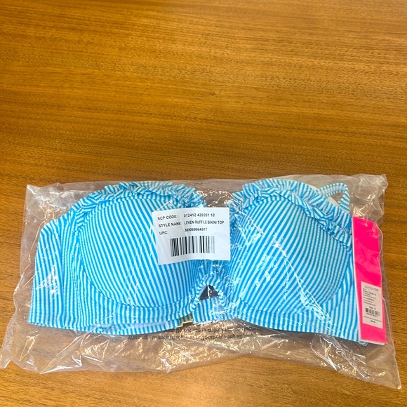 Lilly Pulitzer Ruffle Bikini Top. NWT. Size 10 - Picture 1 of 3